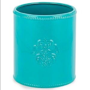 Home Essentials Turquoise utensils canister NWT
